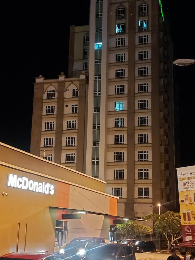 The Viana Apartment IV Kota Bharu Exteriér fotografie